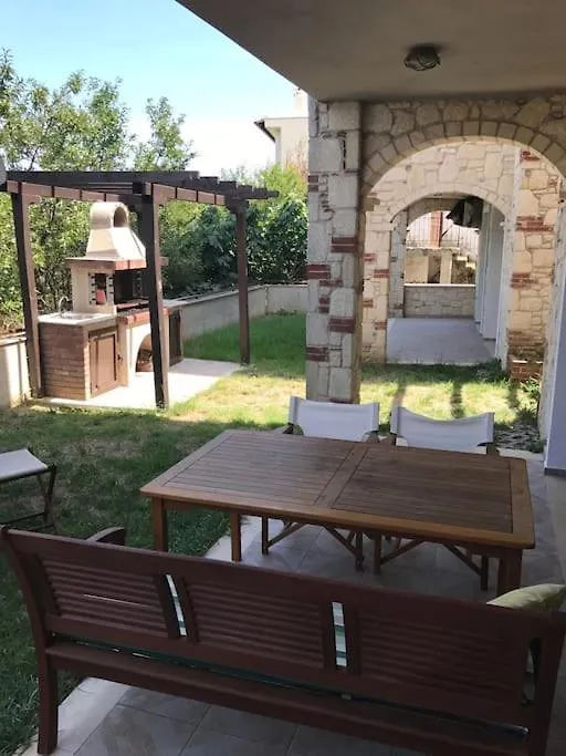 Stone House In Afytos 2 Apartment